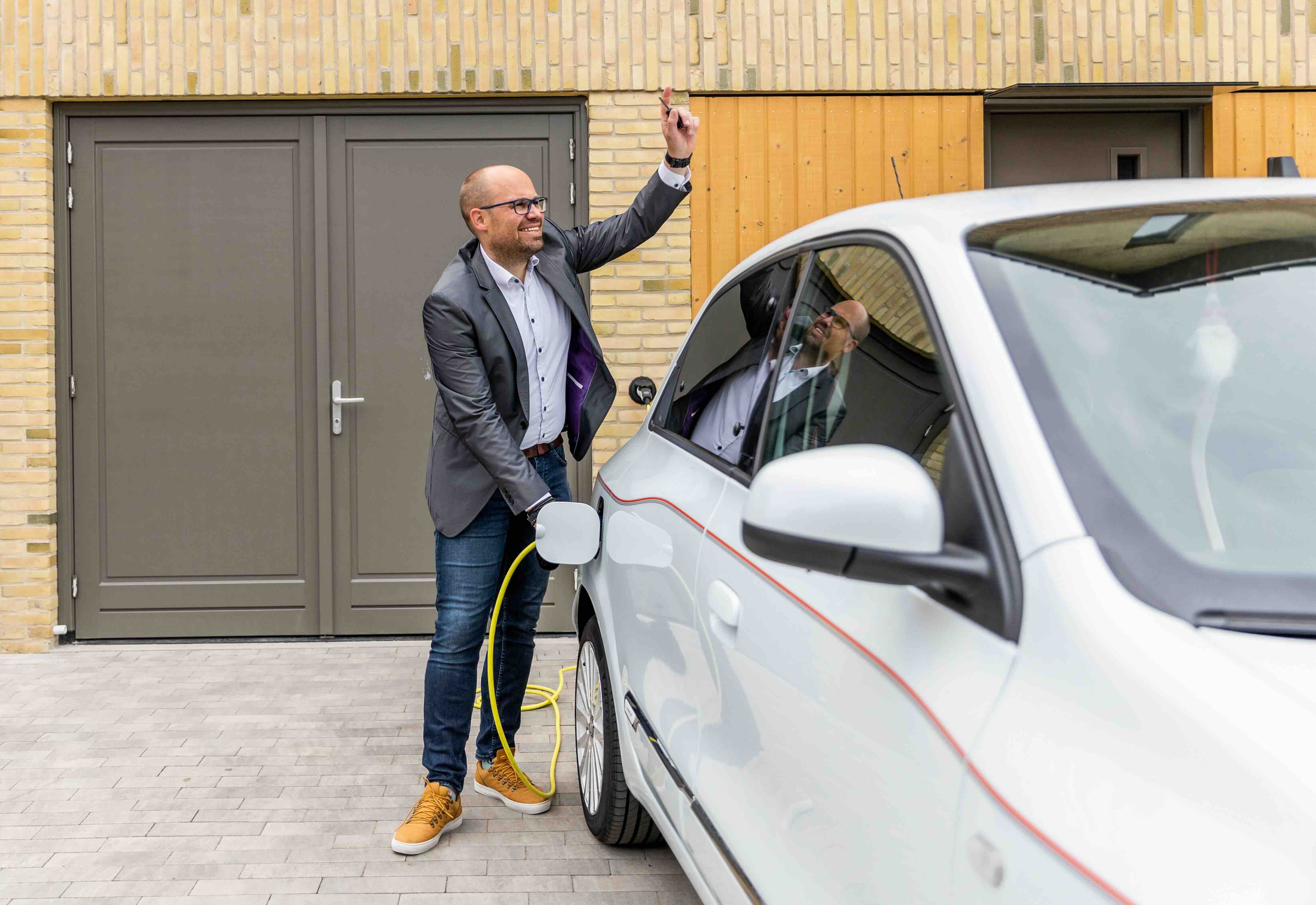 Groei elektrische auto's in stroomversnelling door oliecrisis