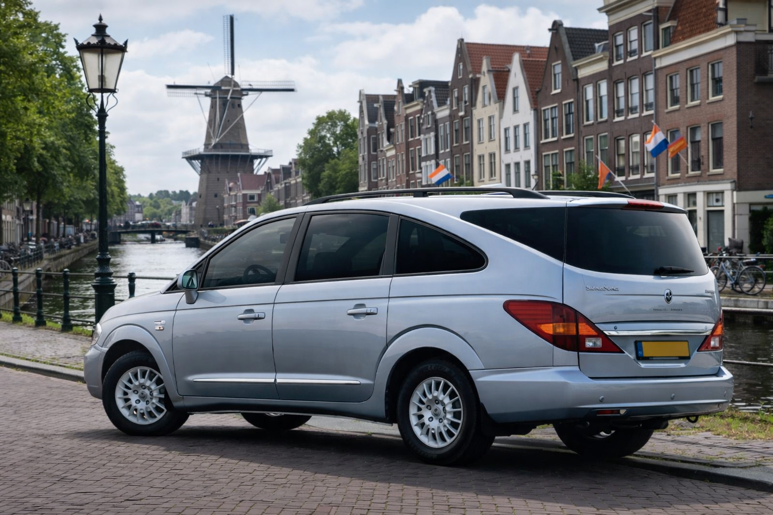 Top 5 lelijkste auto's die Nederland de afgelopen jaren heeft gezien