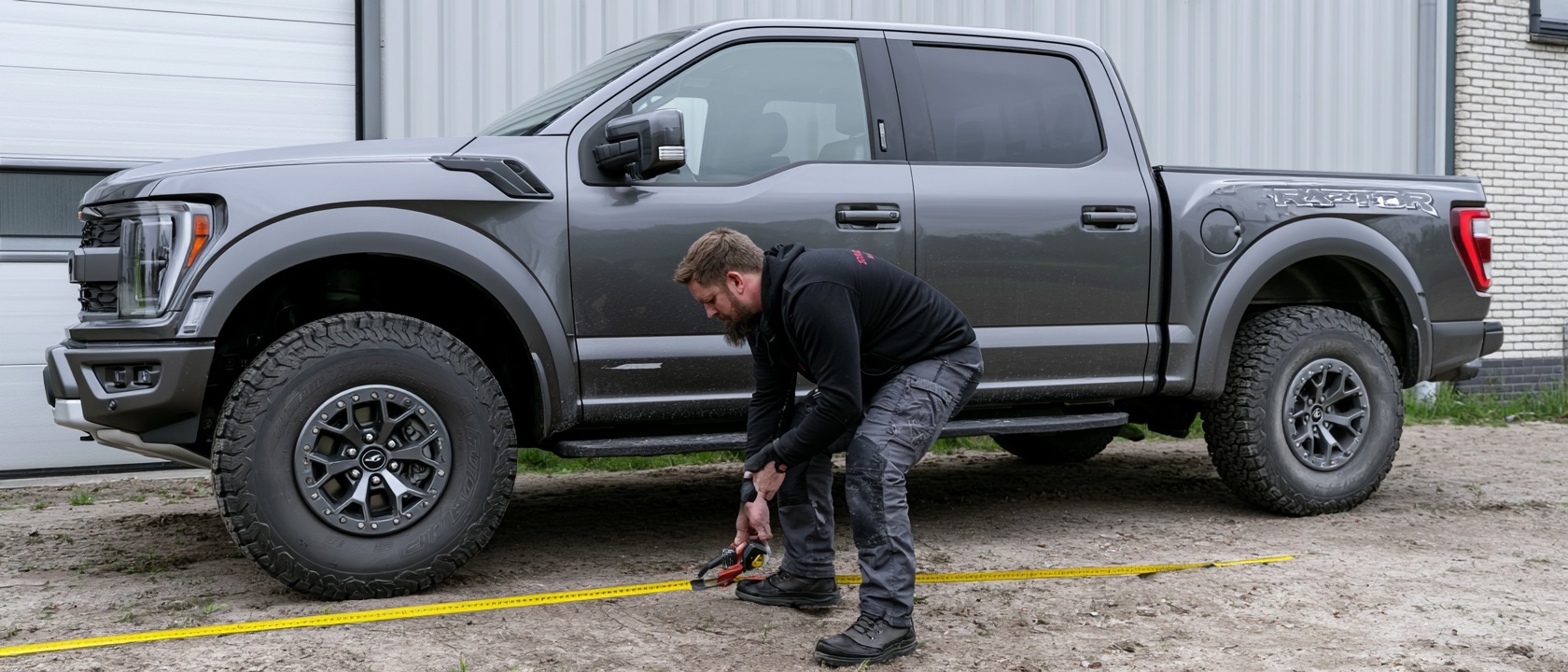 Top 10 langste personenauto's en bedrijfswagens in Nederland te koop
